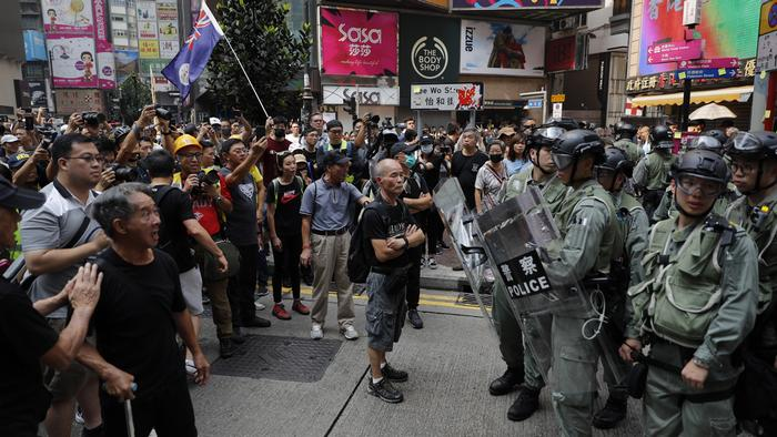 70 años de Comunismo en China contrastan con las protestas de Hong Kong