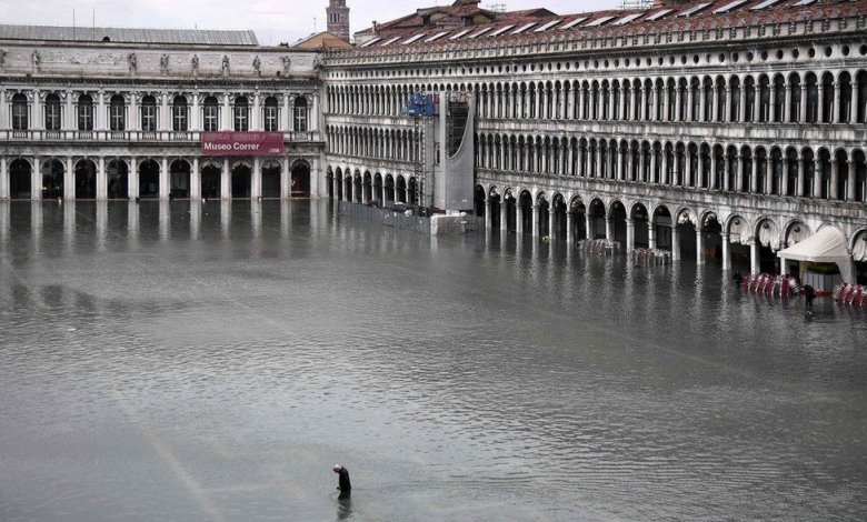 Venecia-sucumbe-ante-marea-mar-agua-inundación-basílica-