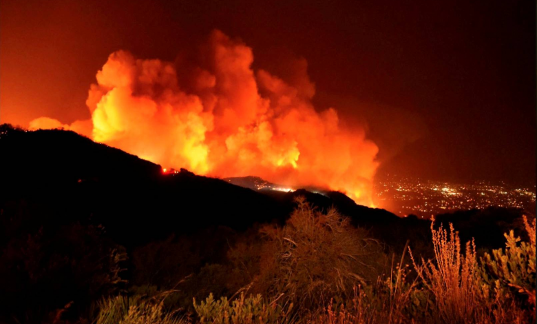 ¡¿Se desata un incendio incontrolable en California?!
