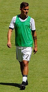 El futbolista argentino Dybala da positivo por coronavirus por cuarta vez