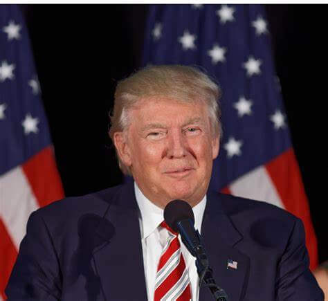 Trump anuncia que toma hidroxicloroquina para combatir el coronavirus
